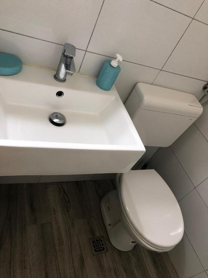 Family Stakic Apartment Baška Voda Екстериор снимка