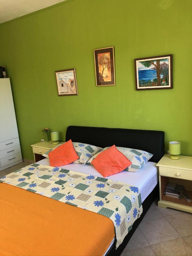 Family Stakic Apartment Baška Voda Екстериор снимка
